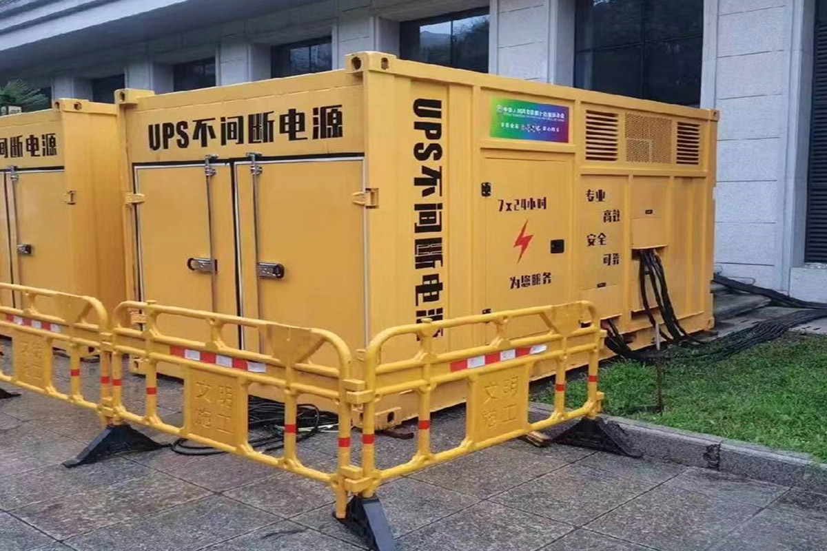 皇桐镇发电机租赁施工现场